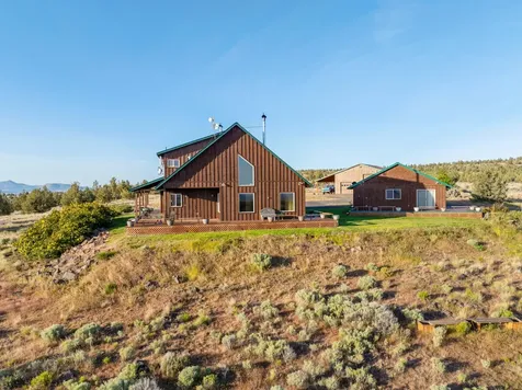 4647 SW Belmont Lane Madras OR 97741