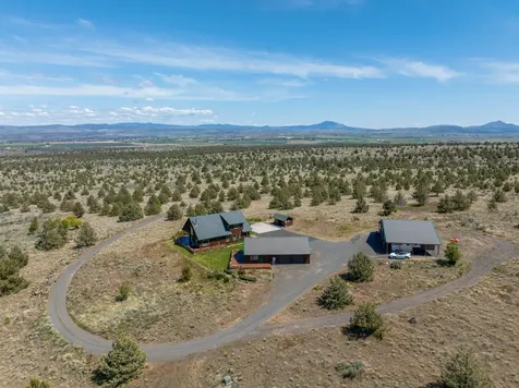 4647 SW Belmont Lane Madras OR 97741