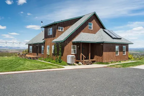 4647 SW Belmont Lane Madras OR 97741