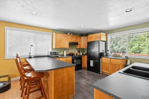 6041 Sterling Creek Road Jacksonville OR 97530