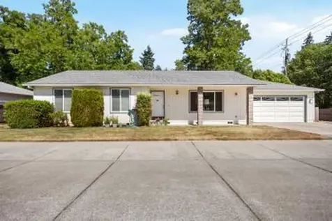 530 E Park Street Grants Pass OR 97527