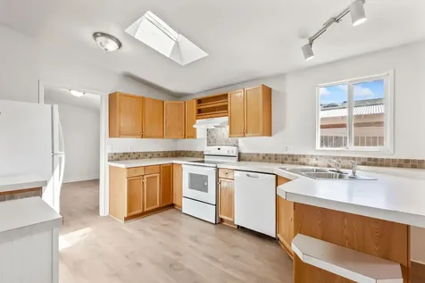 583 SW Marshall Street Madras OR 97741