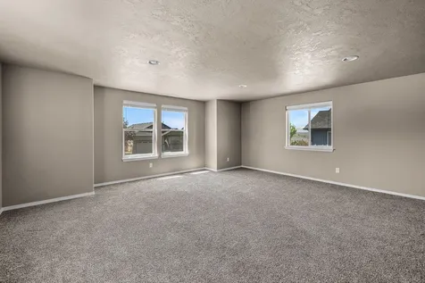 4533 SW Umatilla Avenue Redmond OR 97756