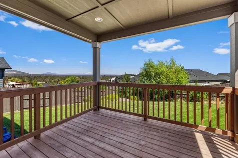 4533 SW Umatilla Avenue Redmond OR 97756