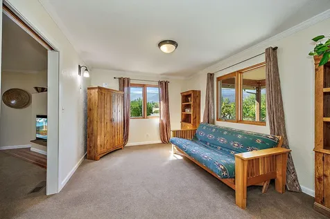 2045 E Main Street Ashland OR 97520