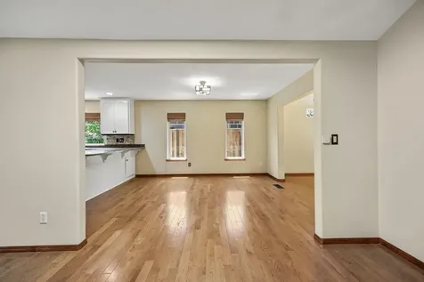 701 Salishan Court Ashland OR 97520