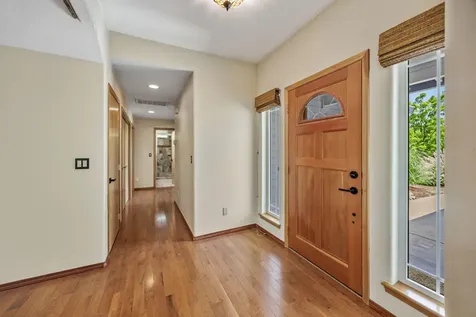 701 Salishan Court Ashland OR 97520