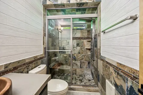 701 Salishan Court Ashland OR 97520