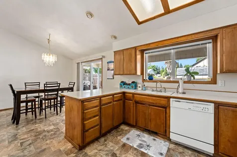 1219 Looking Glass Way Central Point OR 97502