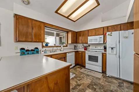 1219 Looking Glass Way Central Point OR 97502