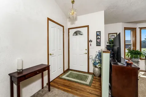 1219 Looking Glass Way Central Point OR 97502