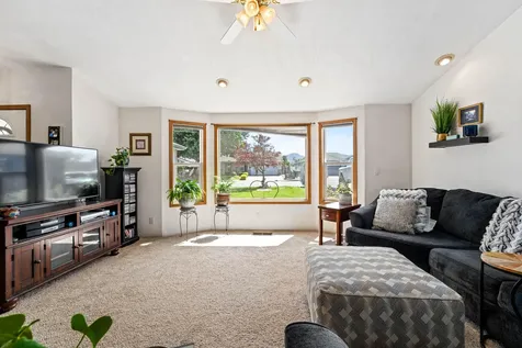 1219 Looking Glass Way Central Point OR 97502