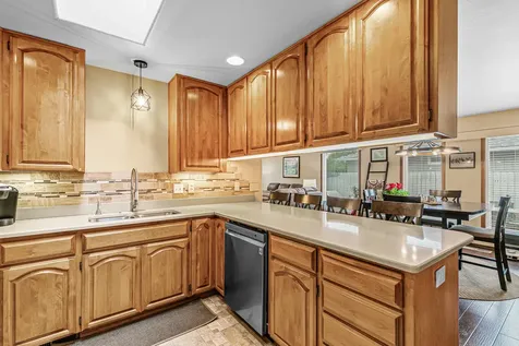 3040 Adams Circle Medford OR 97504