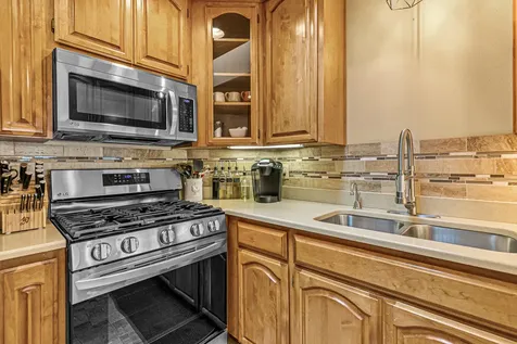 3040 Adams Circle Medford OR 97504