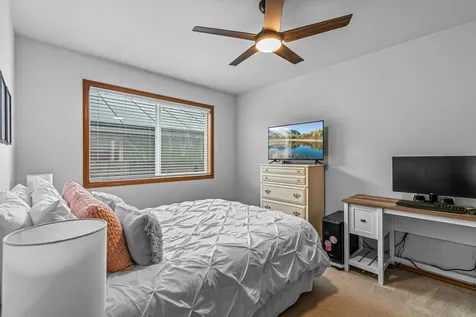 3040 Adams Circle Medford OR 97504