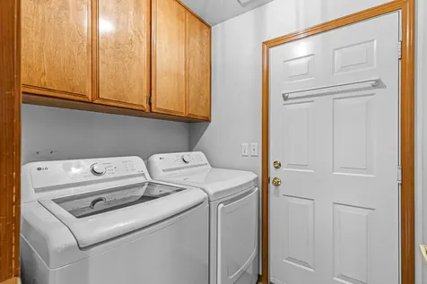 3040 Adams Circle Medford OR 97504