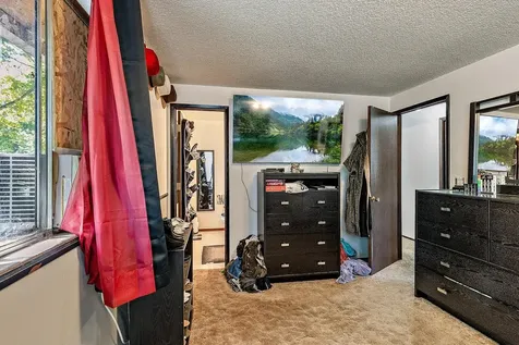 402 Placer Street Rogue River OR 97537