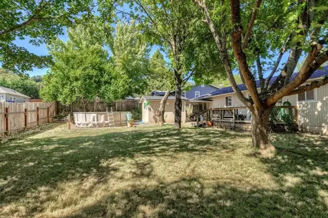 402 Placer Street Rogue River OR 97537