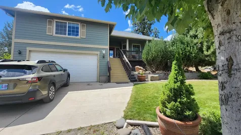 11325 NW Irvine Avenue Prineville OR 97754