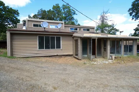 2350 Galls Creek Road Gold Hill OR 97525