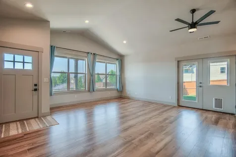 4255 SW Badger Avenue Redmond OR 97756