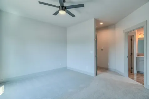 4255 SW Badger Avenue Redmond OR 97756