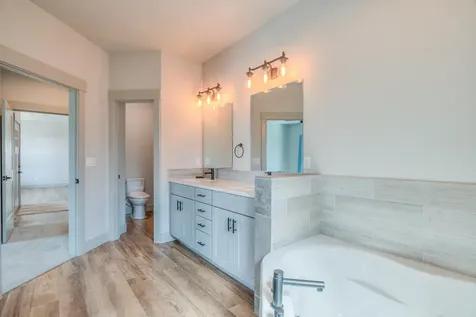 4255 SW Badger Avenue Redmond OR 97756