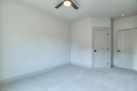 4255 SW Badger Avenue Redmond OR 97756