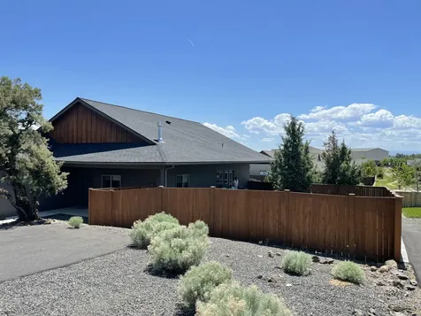4255 SW Badger Avenue Redmond OR 97756