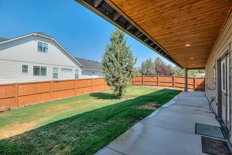 4255 SW Badger Avenue Redmond OR 97756