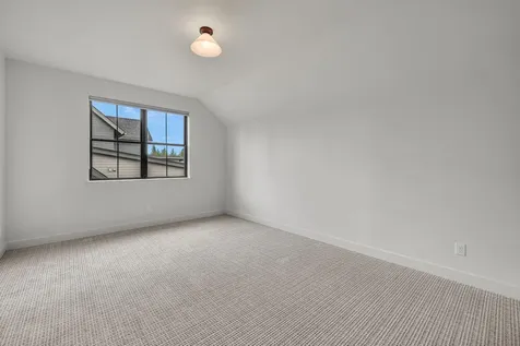 62654 NW Woodsman Court Bend OR 97703