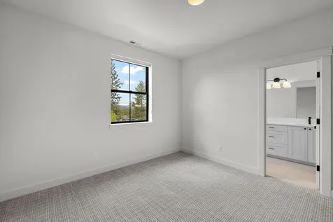62654 NW Woodsman Court Bend OR 97703