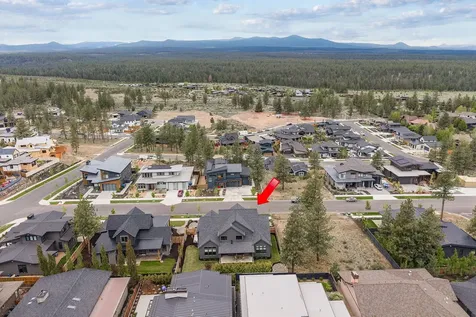 62654 NW Woodsman Court Bend OR 97703