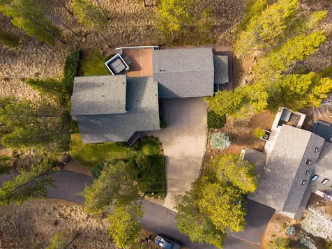57817 Mt Adams Lane Sunriver OR 97707