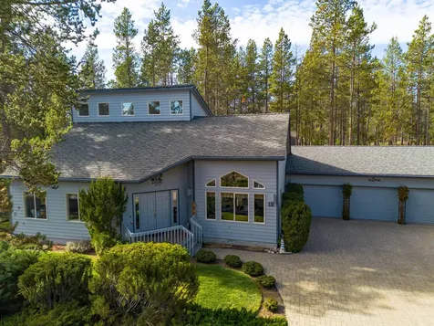 57817 Mt Adams Lane Sunriver OR 97707