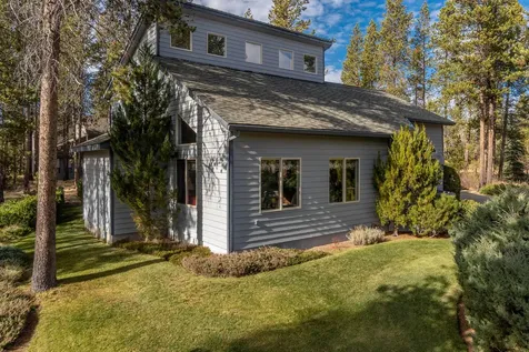 57817 Mt Adams Lane Sunriver OR 97707