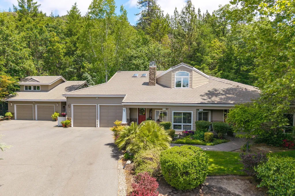 191 Spring Mountain Road Grants Pass OR 97526