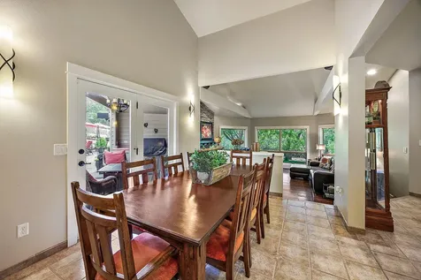 191 Spring Mountain Road Grants Pass OR 97526