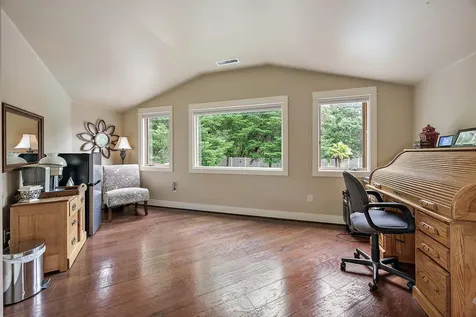 191 Spring Mountain Road Grants Pass OR 97526