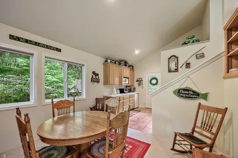 191 Spring Mountain Road Grants Pass OR 97526