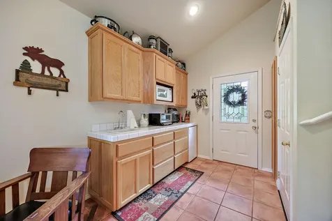 191 Spring Mountain Road Grants Pass OR 97526