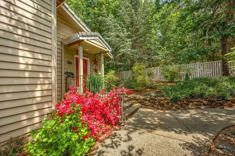 191 Spring Mountain Road Grants Pass OR 97526