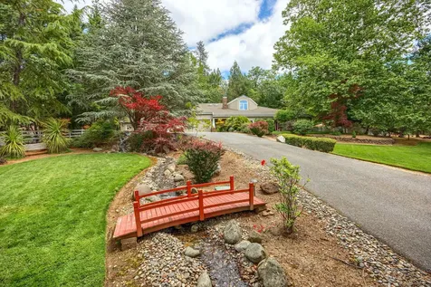 191 Spring Mountain Road Grants Pass OR 97526