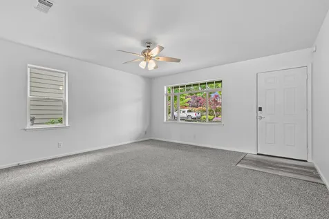 48 Crocker Street Ashland OR 97520