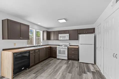 48 Crocker Street Ashland OR 97520