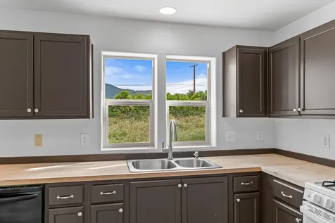 48 Crocker Street Ashland OR 97520