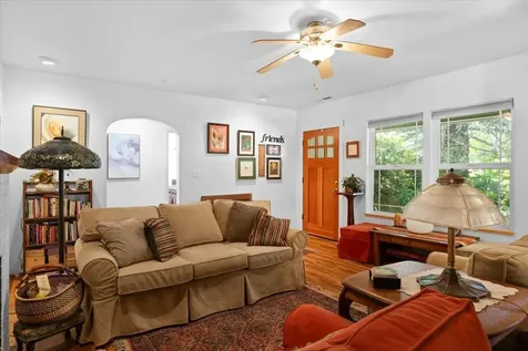 1205 E Park Street Grants Pass OR 97527