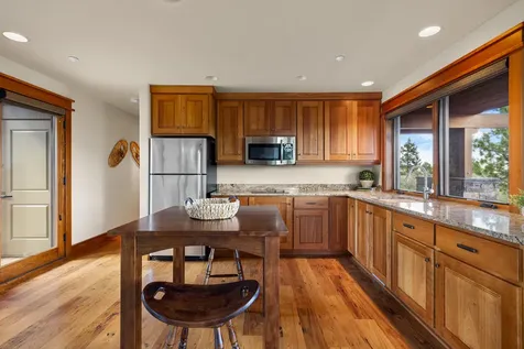 18883 Sutherland Court Bend OR 97702