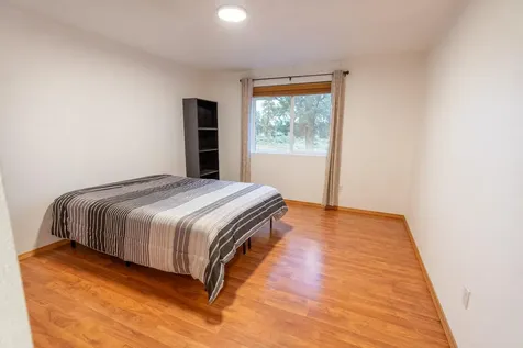 24880 Deer Lane Bend OR 97701