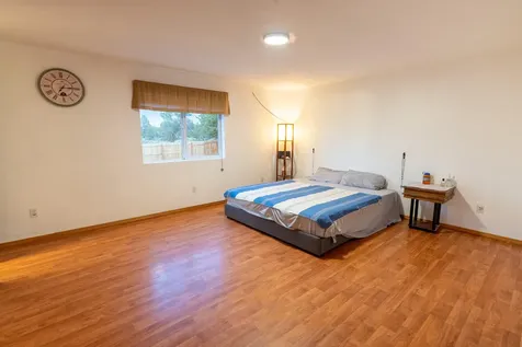 24880 Deer Lane Bend OR 97701